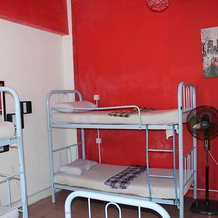 The Jesselton Cabin Sdn Bhd Kota Kinabalu Bagian luar foto