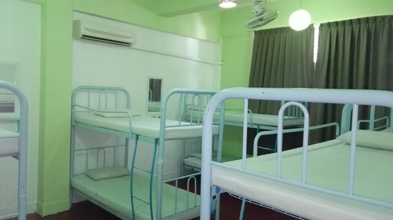 The Jesselton Cabin Sdn Bhd Kota Kinabalu Bagian luar foto