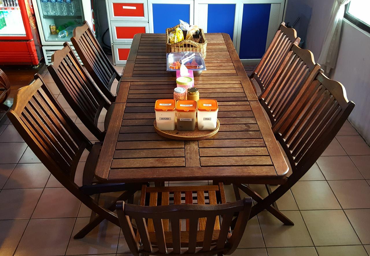 The Jesselton Cabin Sdn Bhd Kota Kinabalu Bagian luar foto