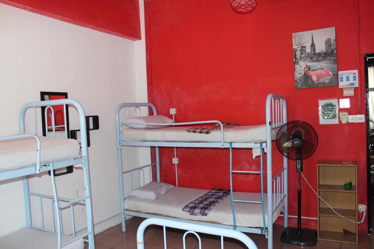 The Jesselton Cabin Sdn Bhd Kota Kinabalu Bagian luar foto