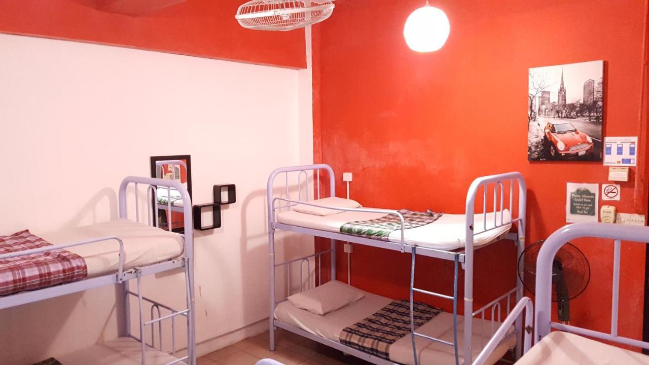 The Jesselton Cabin Sdn Bhd Kota Kinabalu Bagian luar foto